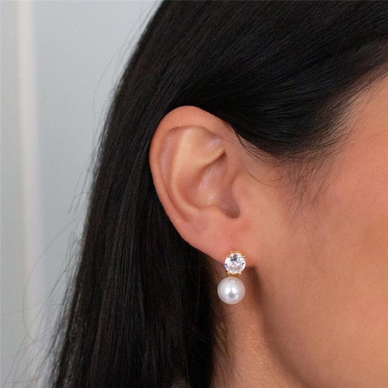 BRINCO FOLHEADO PONTO DE LUZ E PÉROLA 