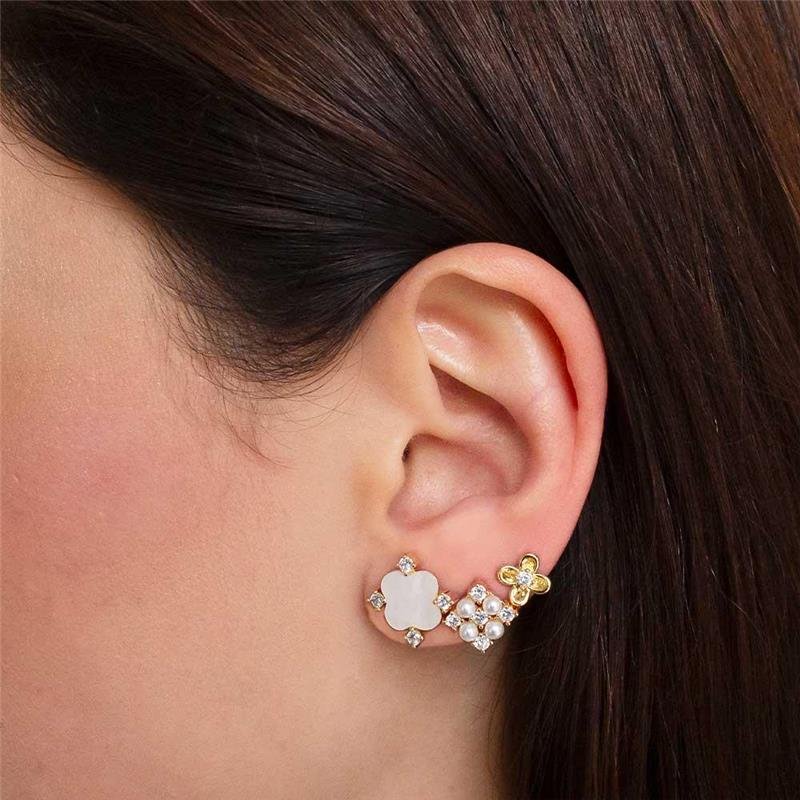 BRINCO TRIO FOLHEADO MADREPÉROLA 