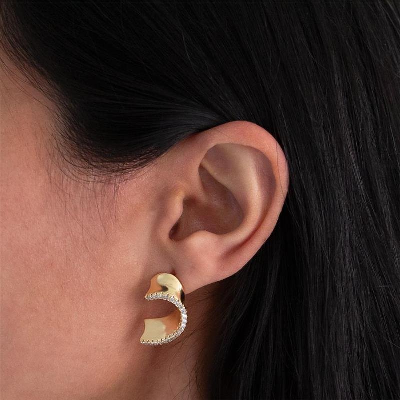 BRINCO FOLHEADO CURVAS CRAVEJADAS