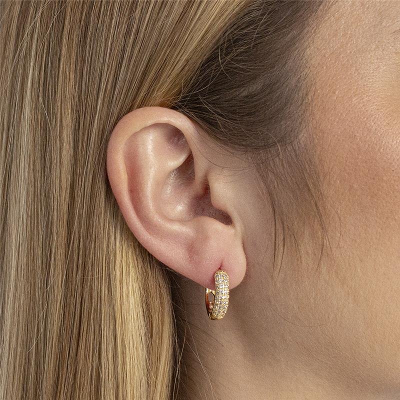 ARGOLA FOLHEADA CRAVEJADA COM ZIRCÔNIAS