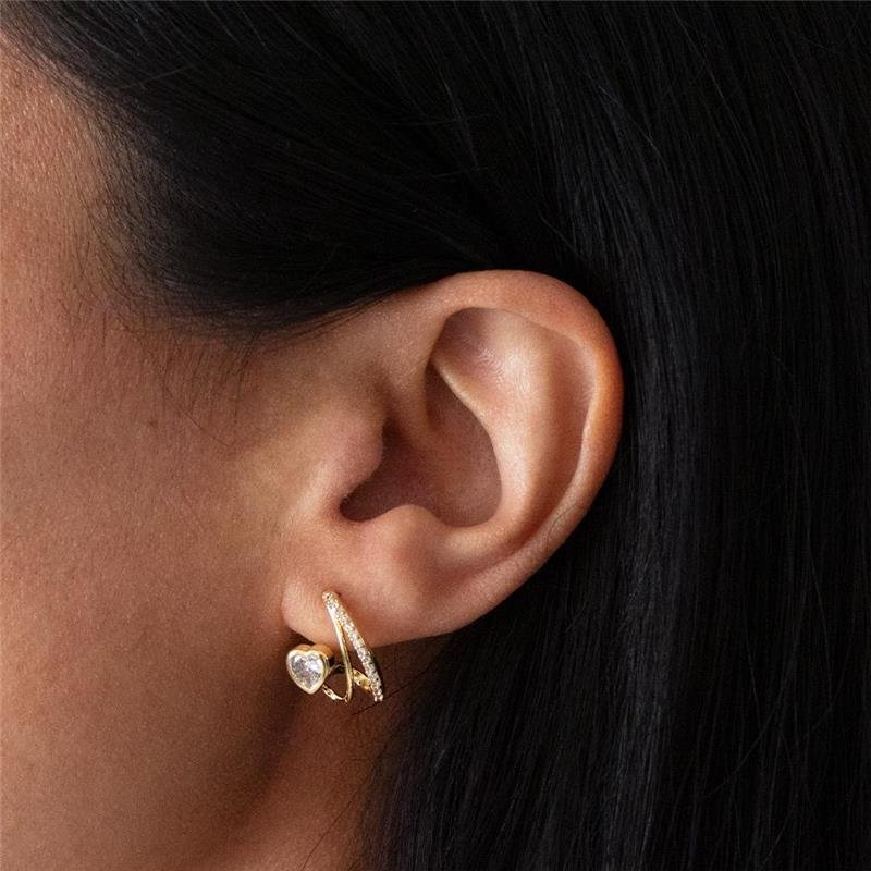 BRINCO FOLHEADO CRAVEJADO CORAÇÃO PONTO DE LUZ