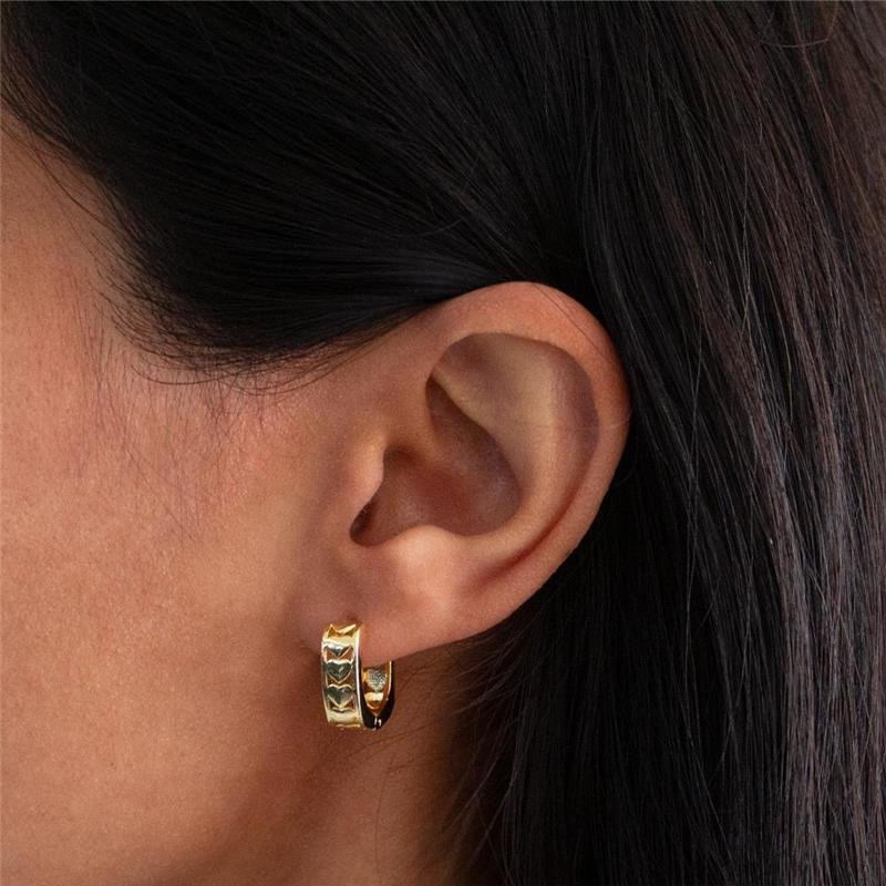 ARGOLA FOLHEADA LISA CORAÇÕES