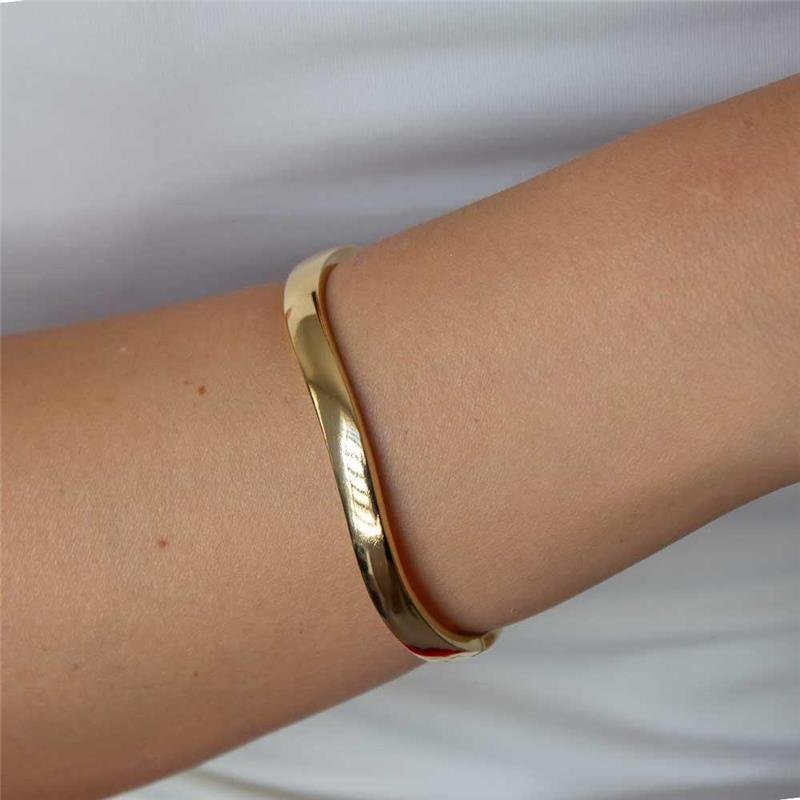 BRACELETE FOLHEADO LISO