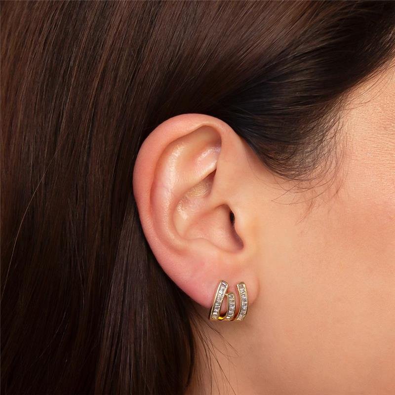 BRINCO FOLHEADO CRAVEJADO