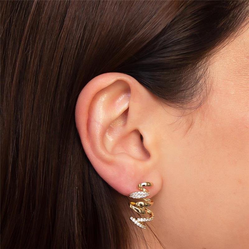 BRINCO FOLHEADO CRAVEJADO