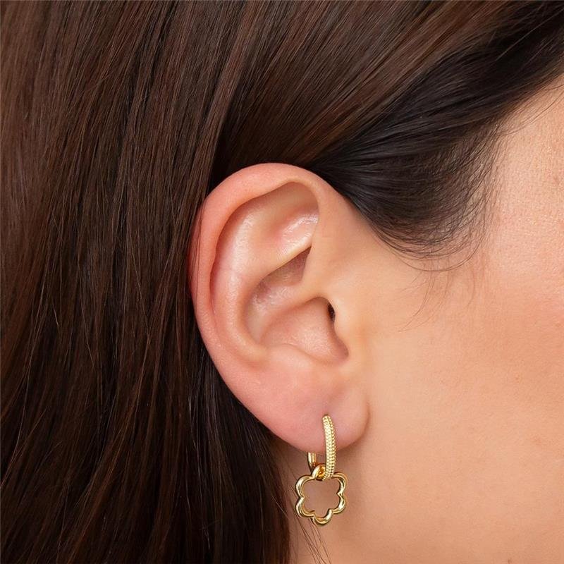 ARGOLA FOLHEADA FLOR LISA