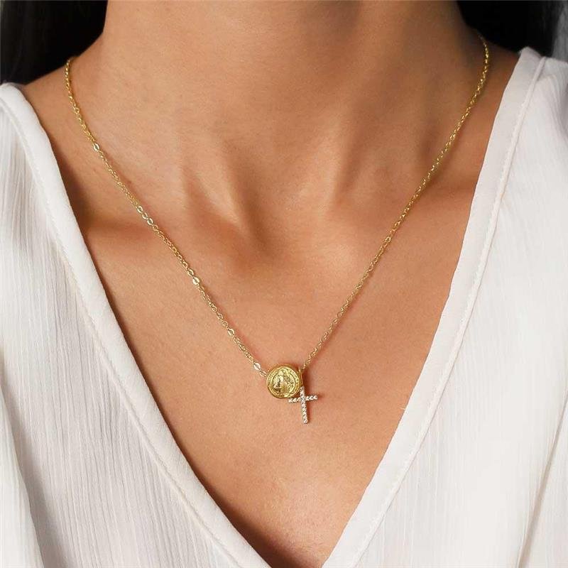 GARGANTILHA FOLHEADA SÃO BENTO E CRUZ