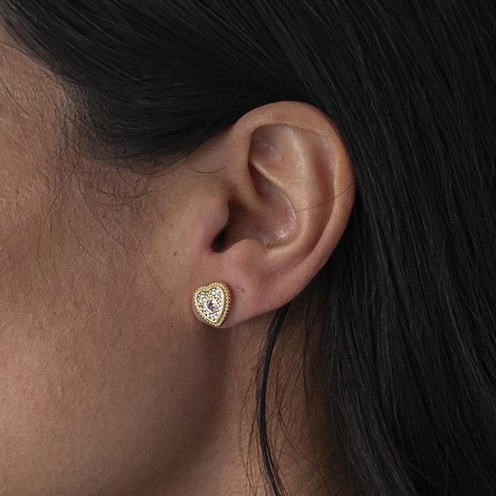 BRINCO FOLHEADO CORACAO