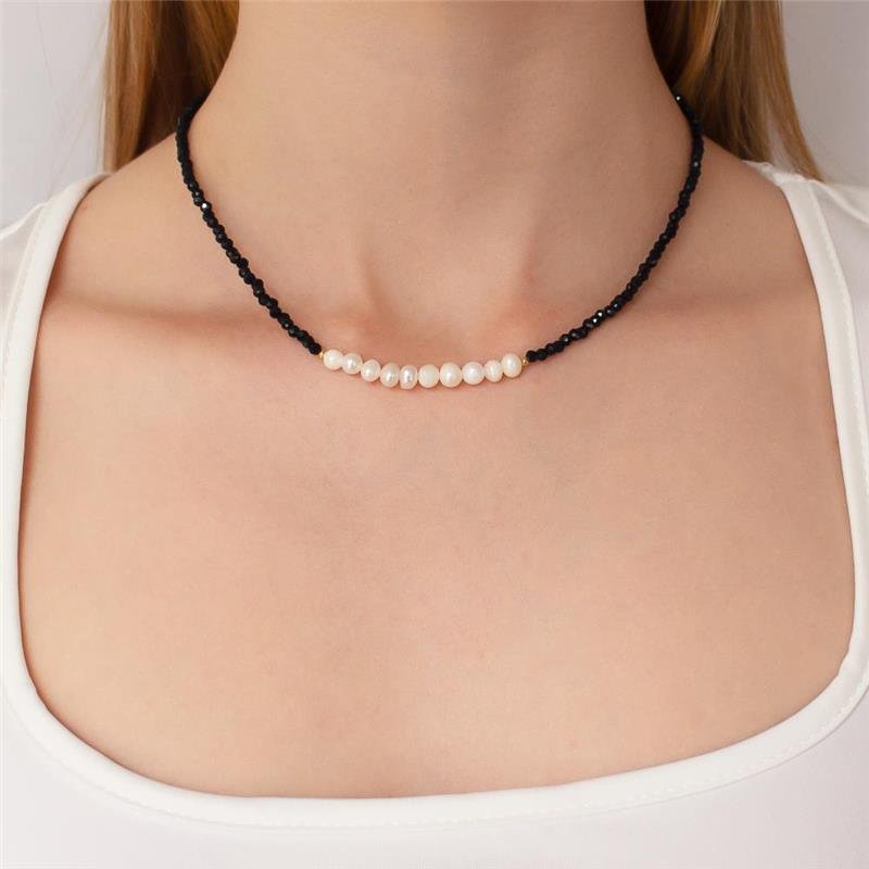 GARGANTILHA FOLHEADA PEDRA PRETA PÉROLA BARROCA CRISTAL - 40 CM