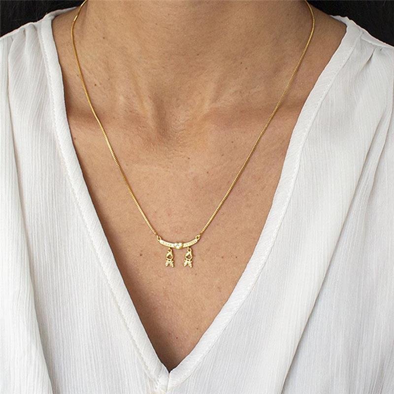 GARGANTILHA FOLHEADA 2 MENINOS CRAVEJADOS 