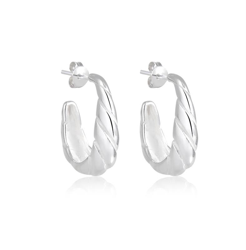 ARGOLA EM PRATA 925 LISA COM CURVAS 