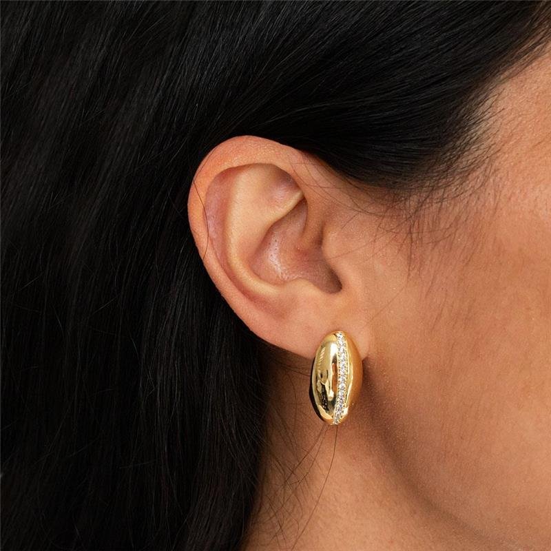 BRINCO FOLHEADO LINHA CRAVEJADA