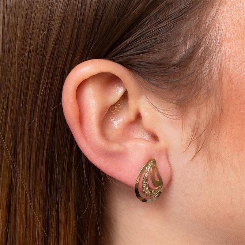 BRINCO FOLHEADO GOTA DETALHADA