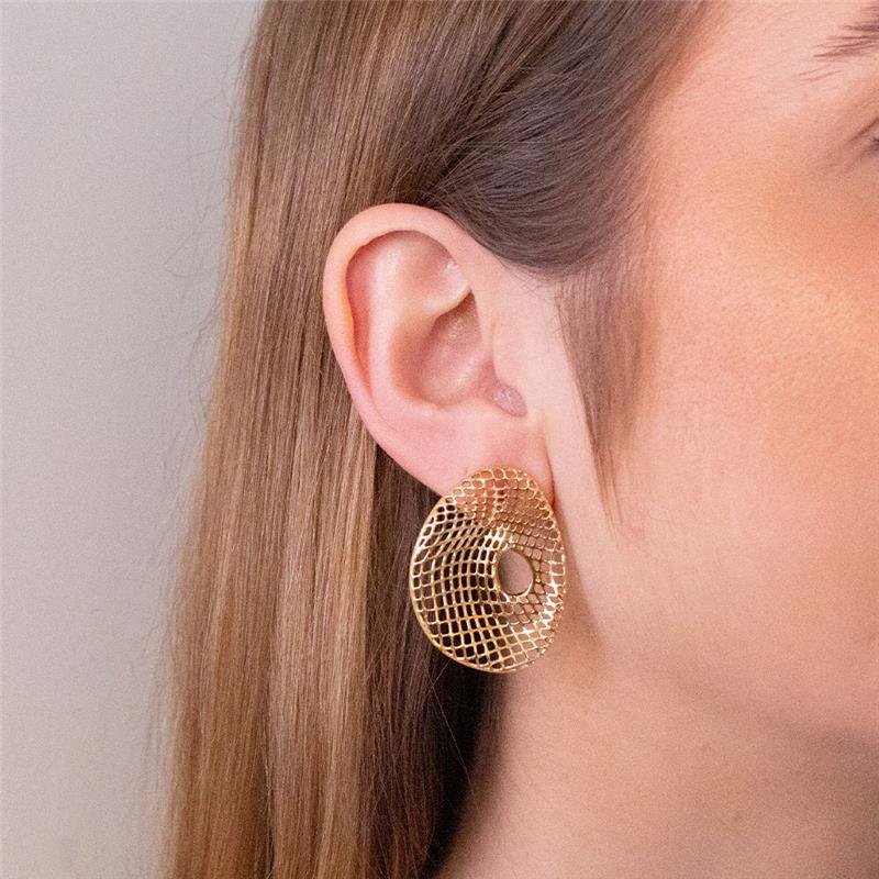 BRINCO FOLHEADO VAZADO OVAL - ÍSIS