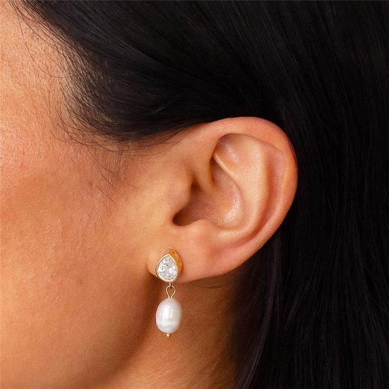 BRINCO FOLHEADO PÉROLA E GOTA PONTO DE LUZ