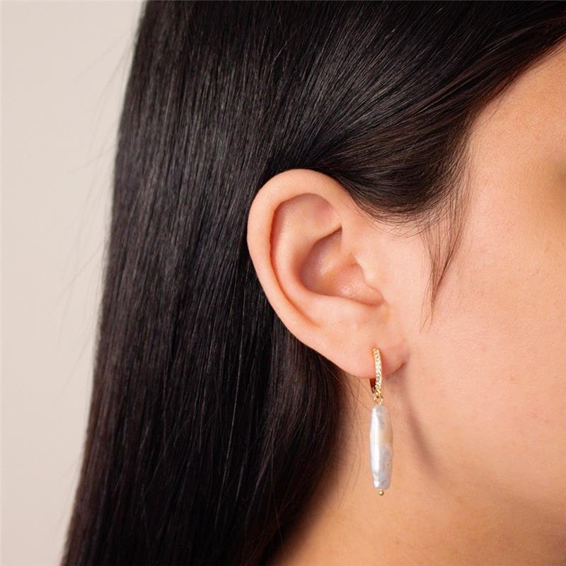 ARGOLA DE PÉROLA BARROCA ZIRCÔNIA 