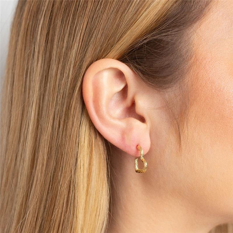 BRINCO FOLHEADO CORAÇÃO 