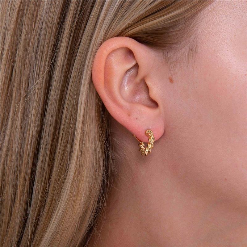 ARGOLA FOLHEADA TORCIDA