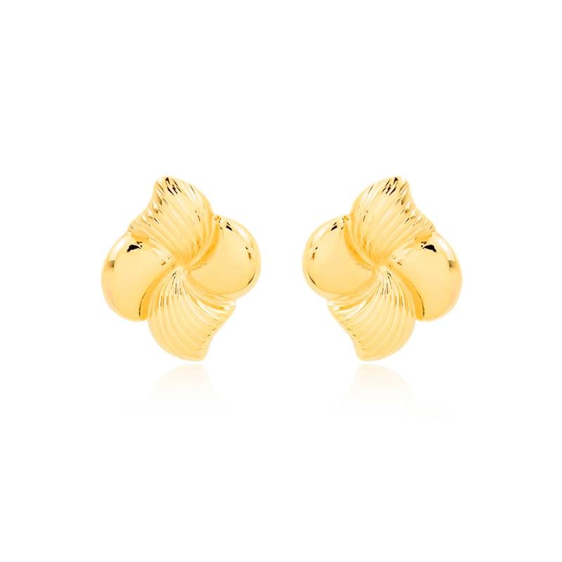 BRINCO FOLHEADO FLOR DETALHES