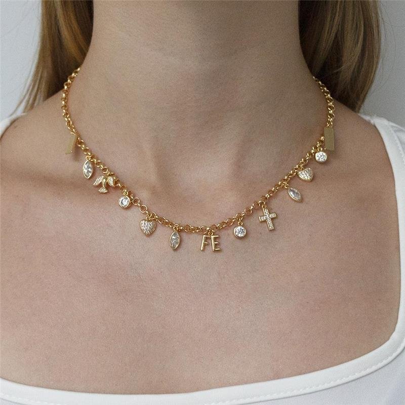 GARGANTILHA FOLHEADA PINGENTES CRAVEJADOS