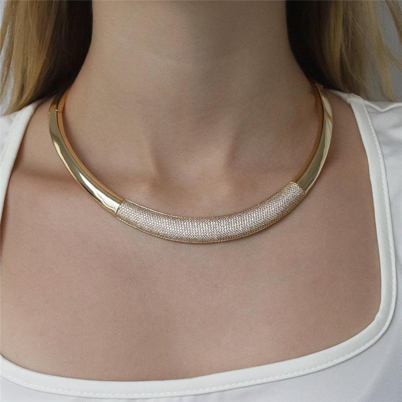 GARGANTILHA ARO FOLHEADA FRENTE CRAVEJADA