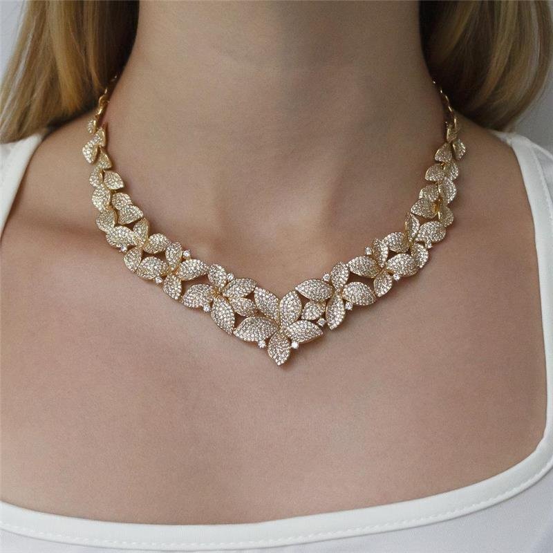 GARGANTILHA FOLHEADA FLOR ZIRCÔNIA