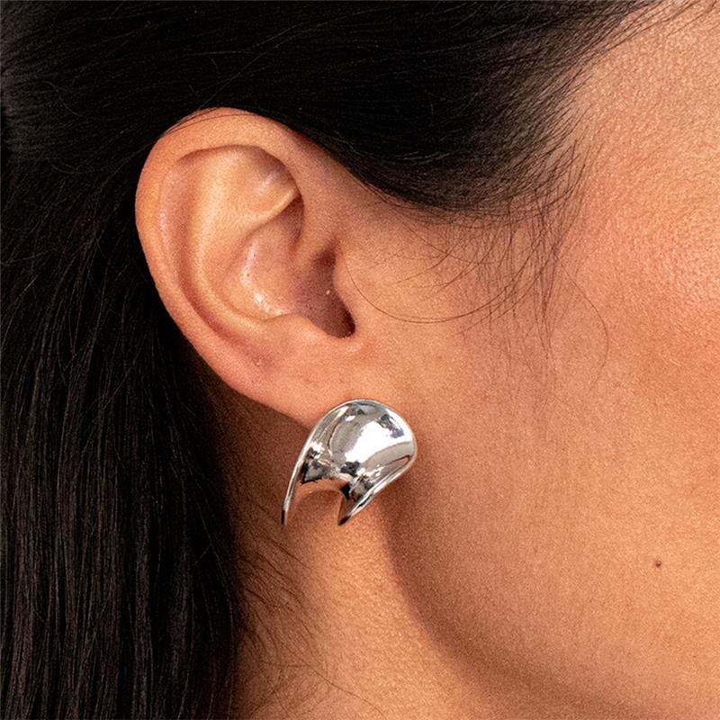 BRINCO FOLHEADO GLOW UP