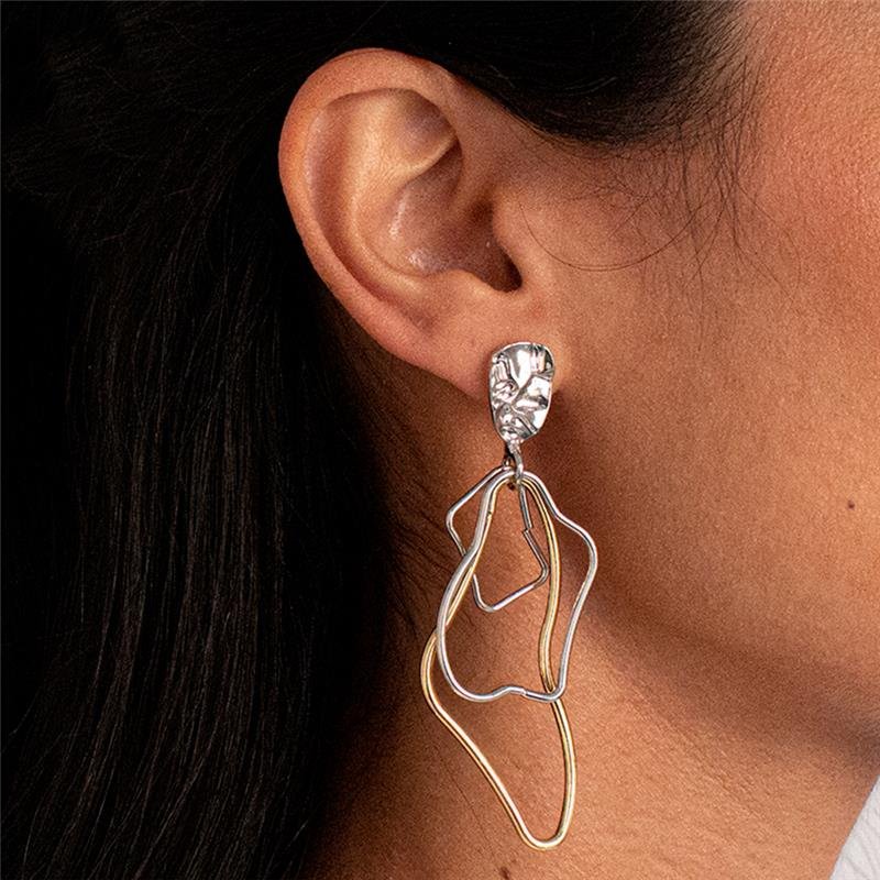 BRINCO FOLHEADO GLOW UP