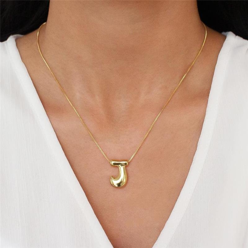 GARGANTILHA FOLHEADA LETRA J - 45CM