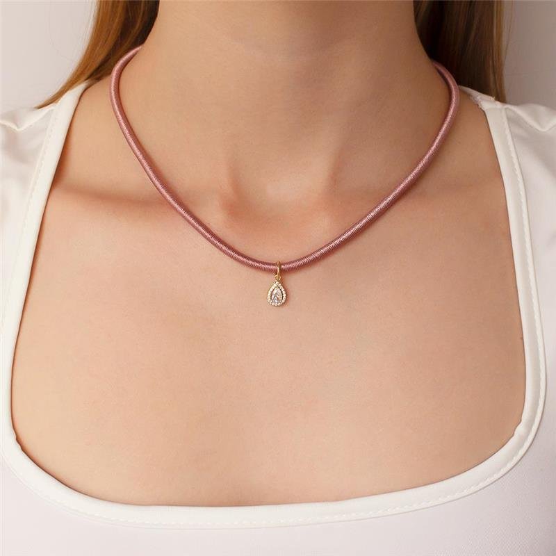 GARGANTILHA FOLHEADA CORDÃO ROXO GOTA CRAVEJADA