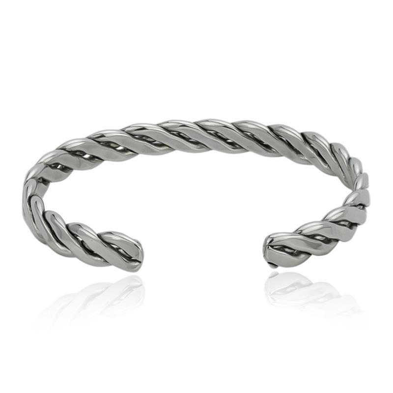 BRACELETE EM AÇO TRANÇADO LISO 