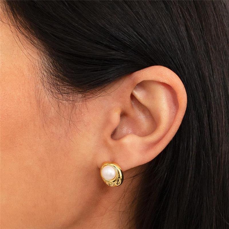 BRINCO FOLHEADO PÉROLA SHELL