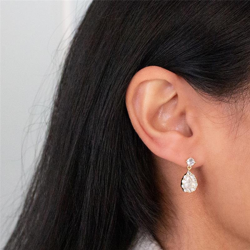 BRINCO FOLHEADO PONTO DE LUZ COM GOTA CRAVEJADA 